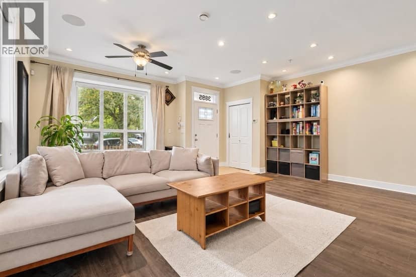 3895 DUMFRIES STREET, Vancouver, photo 2