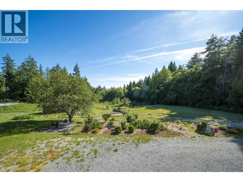 714 SULLIVAN ROAD, Roberts Creek, photo 6