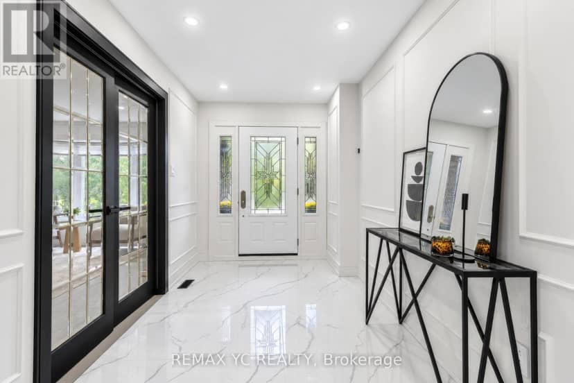 4 Simmons Crescent, Aurora, photo 4