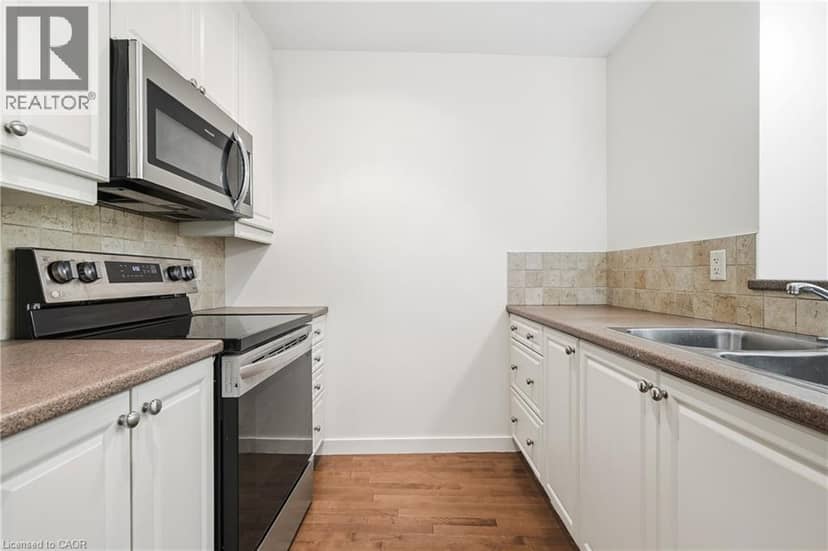 49 ONTARIO Street Unit# 8 — photo 13 of 34
