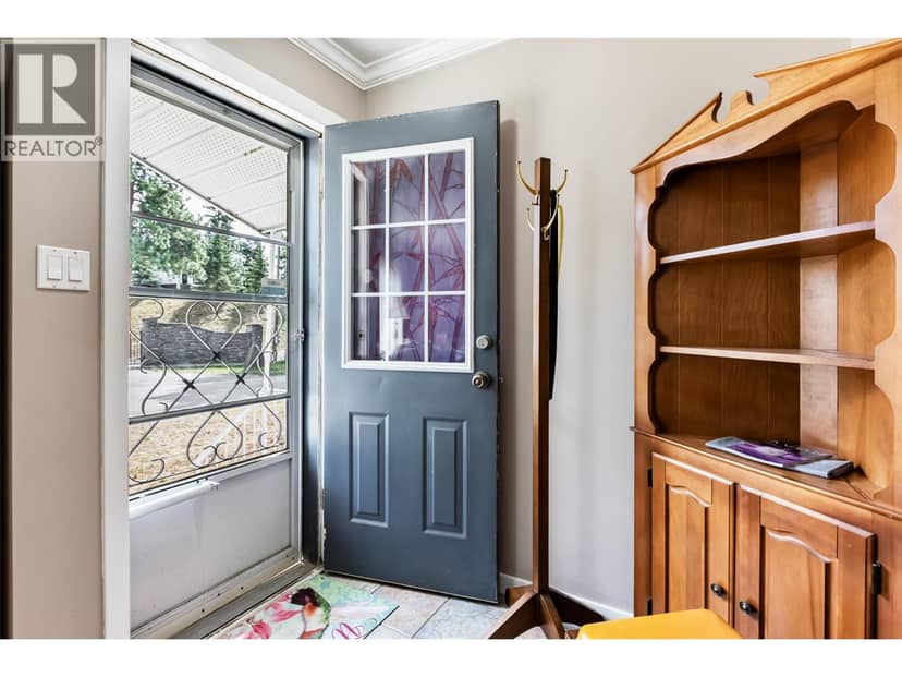 5911 Ehlers Road, Peachland, photo 4