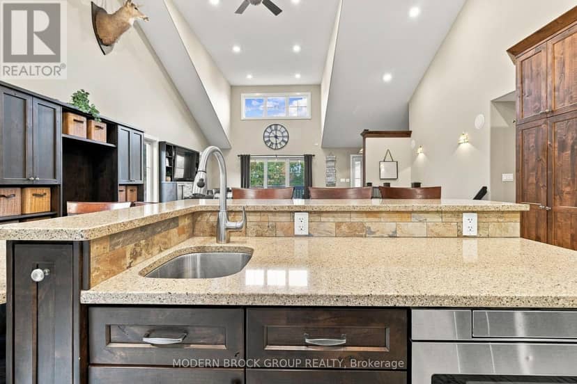 204 County Rd 5 Road — photo 26 of 40