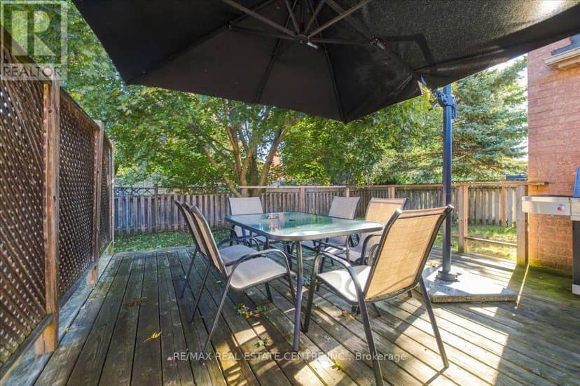 22 Birchway Place — photo 37 of 40