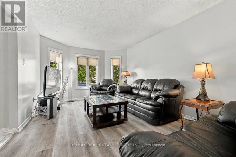22 Birchway Place, Halton Hills, photo 8