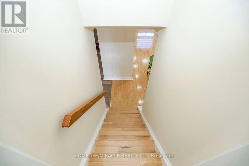 33 Adam Street — photo 15 of 40