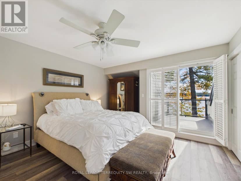 210 - 10 Coveside Drive — photo 27 of 40