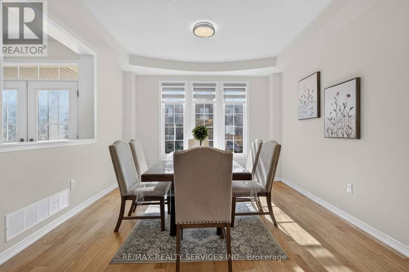 10 Munro Circle — photo 6 of 31