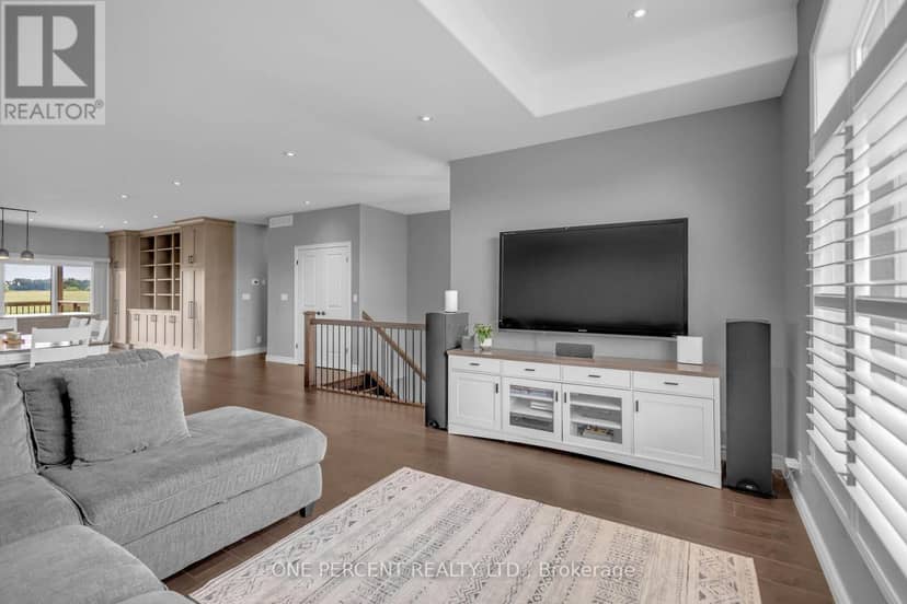 1410 Thompson Road E — photo 13 of 40