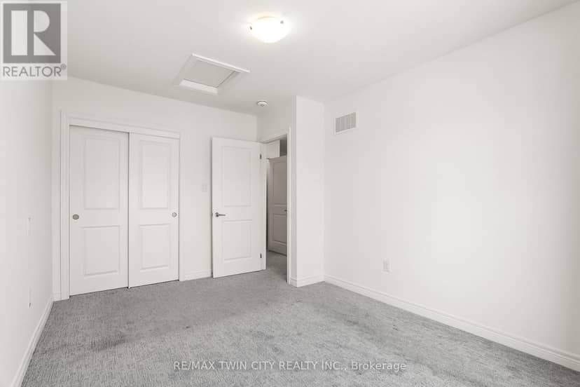 129 - 10 Birmingham Drive — photo 28 of 40
