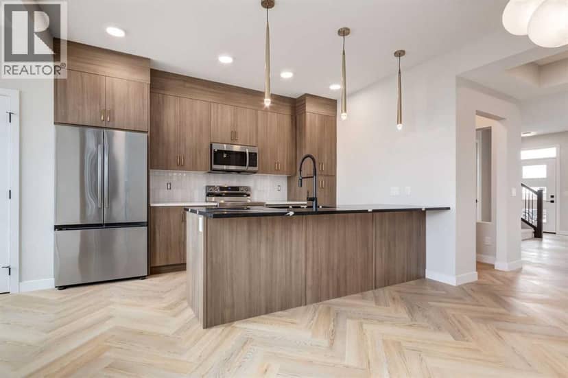 807 Sora Boulevard SE — photo 16 of 29