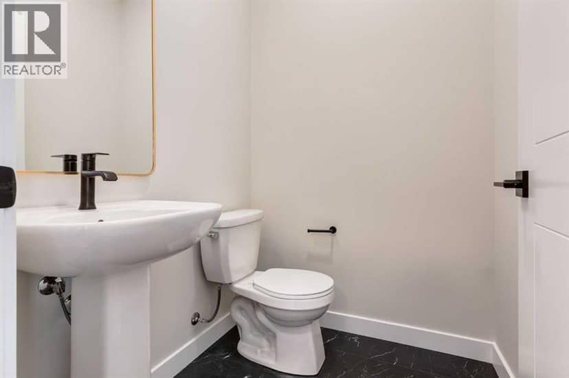 807 Sora Boulevard SE — photo 23 of 29