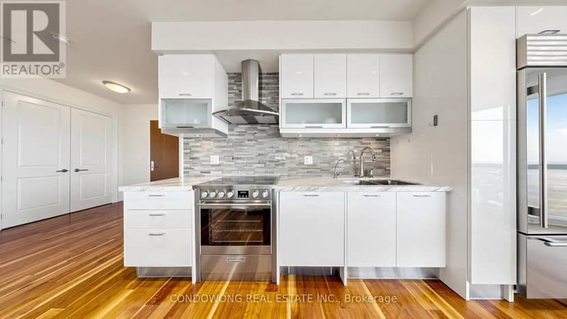 7507 - 388 Yonge Street — photo 13 of 40