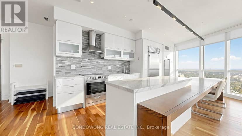 7507 - 388 Yonge Street — photo 9 of 40
