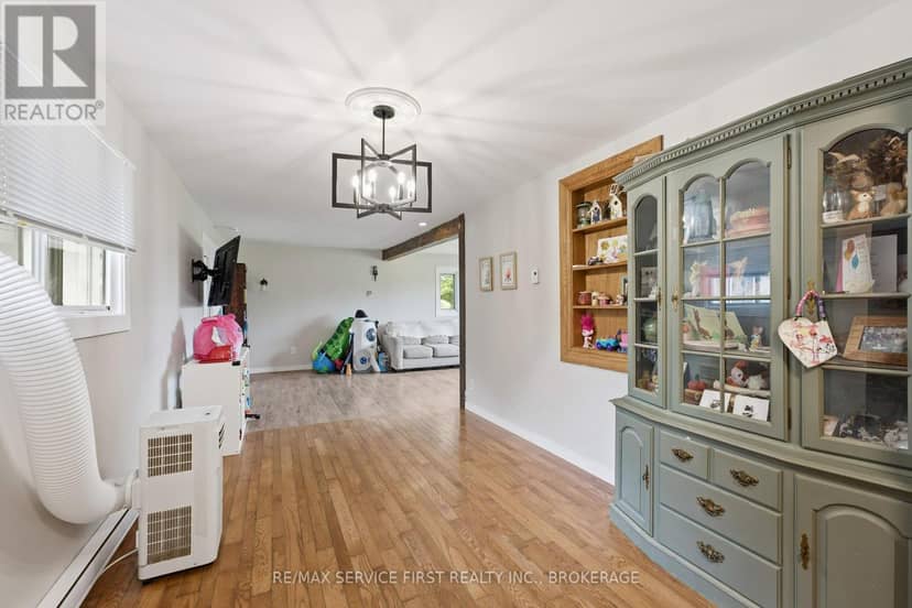 2867 Highway 2 — photo 15 of 40