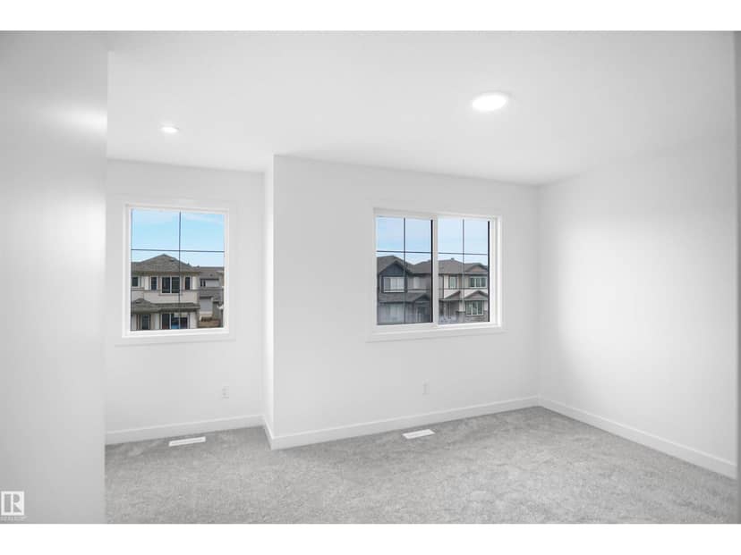70 Legacy WY — photo 33 of 35