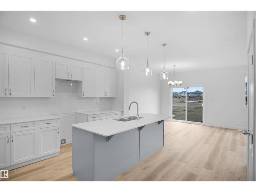 70 Legacy WY — photo 9 of 35