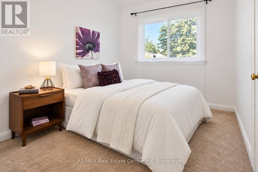 41 Prince Charles Street — photo 10 of 23