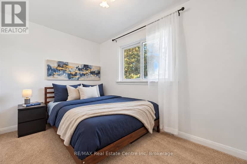 41 Prince Charles Street — photo 11 of 23