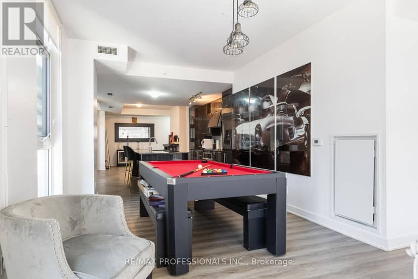 325 - 30 Nelson Street — photo 15 of 40
