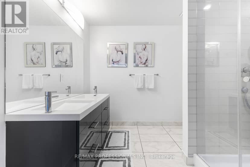 325 - 30 Nelson Street — photo 26 of 40