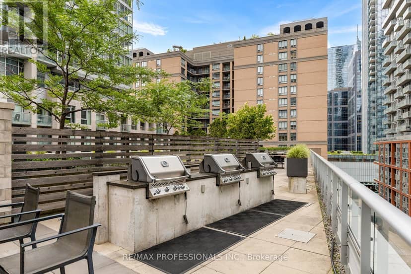 325 - 30 Nelson Street — photo 33 of 40