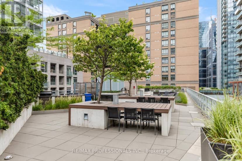 325 - 30 Nelson Street — photo 34 of 40