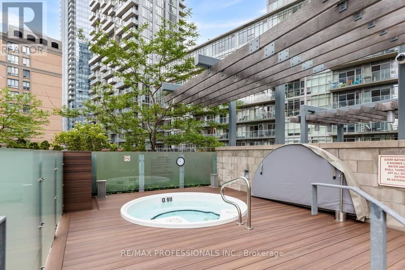 325 - 30 Nelson Street — photo 35 of 40