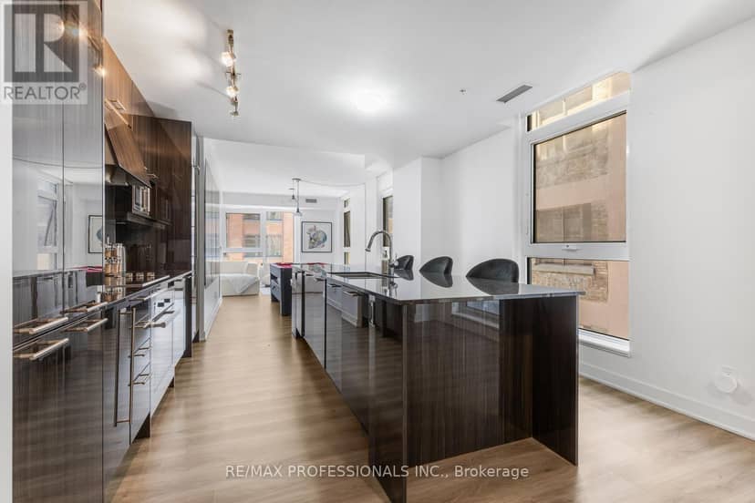325 - 30 Nelson Street — photo 6 of 40