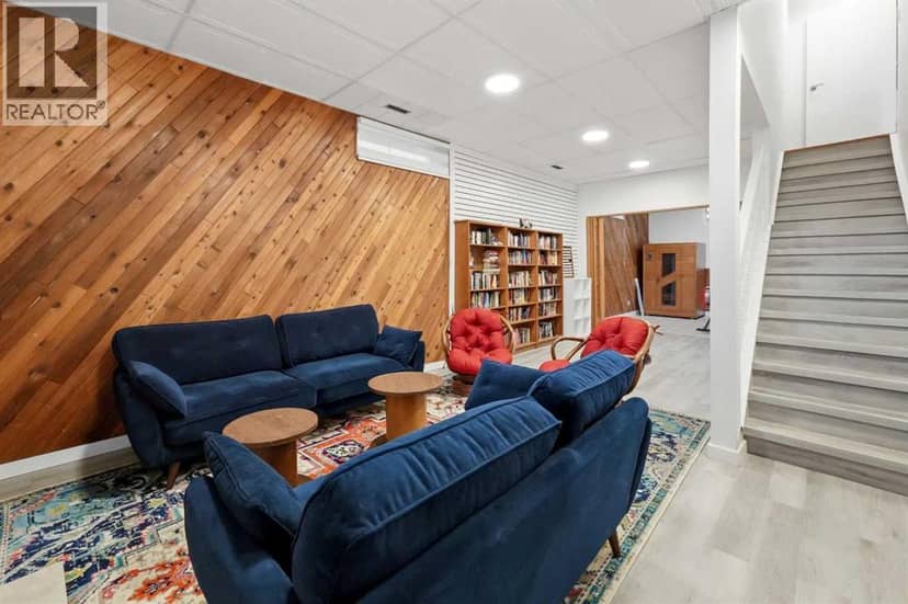 39 Warwick Drive — photo 29 of 40