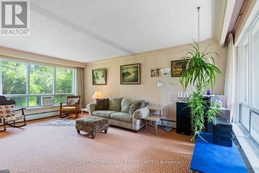 2 Gallacher Avenue — photo 6 of 33