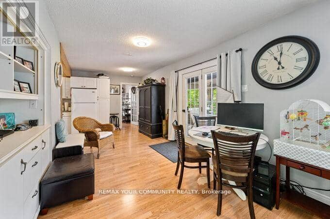 781 Edward Street — photo 12 of 36