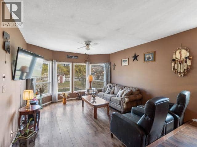 1740 MACAULAY Road, Merritt, photo 8