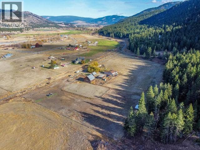 1740 MACAULAY Road, Merritt, photo 3