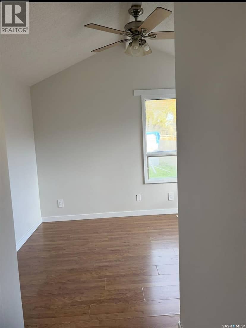 1216 K Avenue S, Saskatoon, photo 7