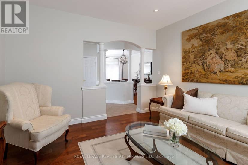 2619 North Ridge Trail, Oakville, photo 6
