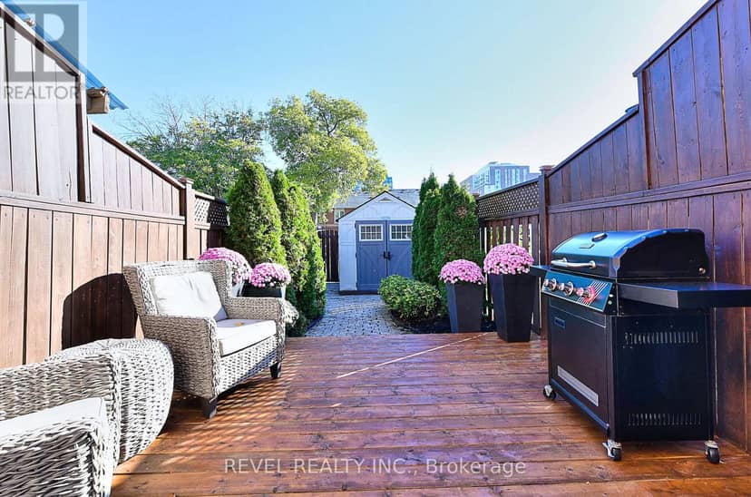 399 Perth Avenue — photo 20 of 21