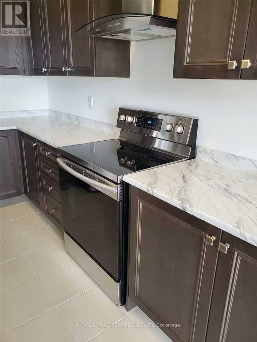 21 Munro Circle — photo 8 of 24