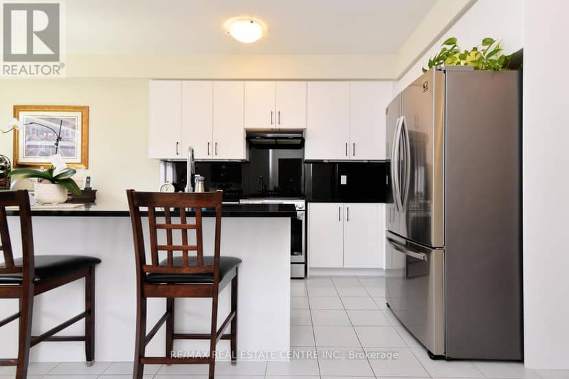 55 Magdalena Street — photo 11 of 40