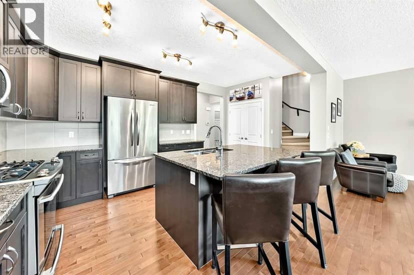 141 Riviera Crescent — photo 13 of 40