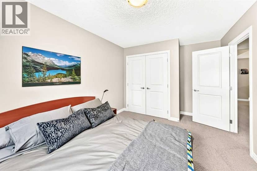 141 Riviera Crescent — photo 39 of 40