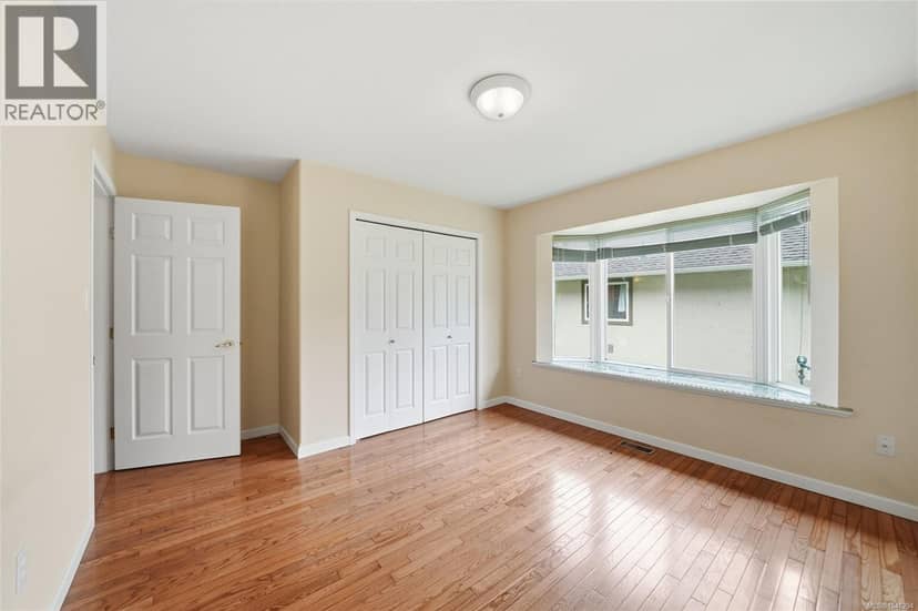 16 850 Arbutus St — photo 28 of 40