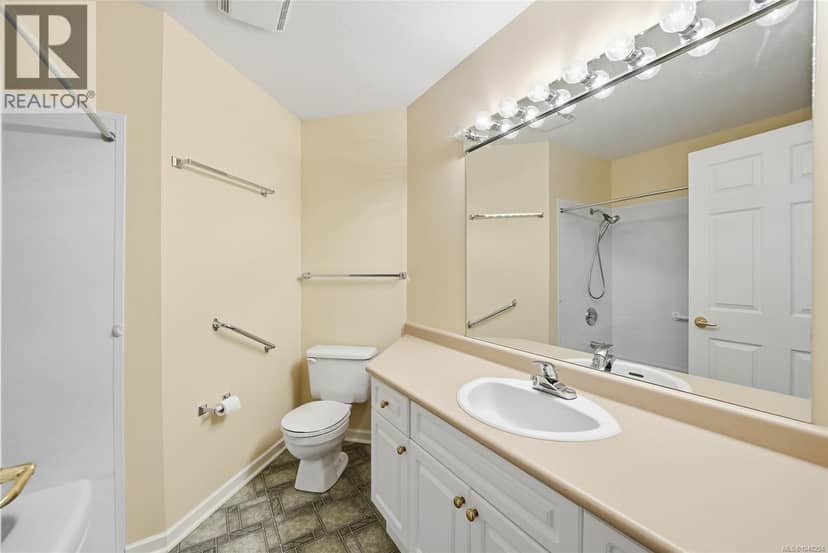 16 850 Arbutus St — photo 29 of 40