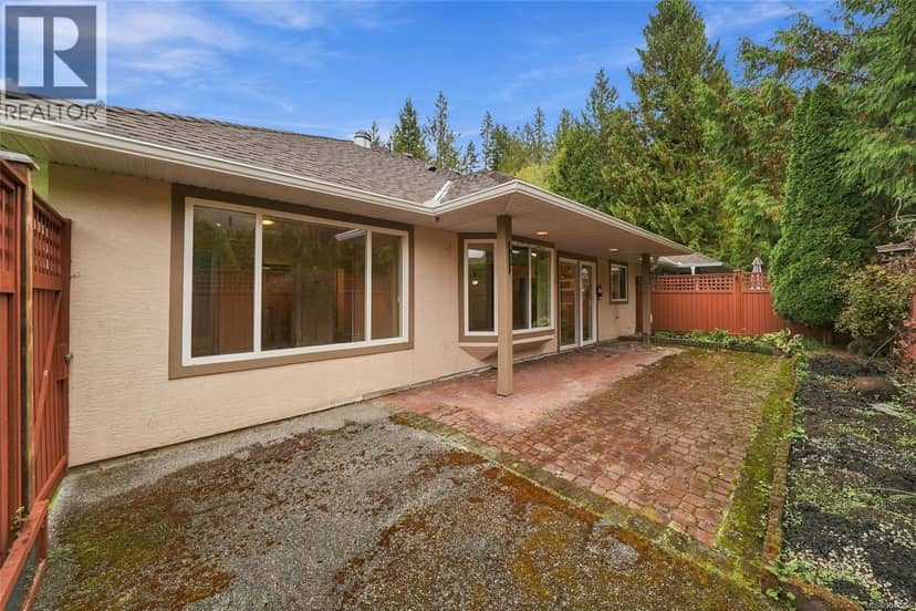 16 850 Arbutus St — photo 34 of 40