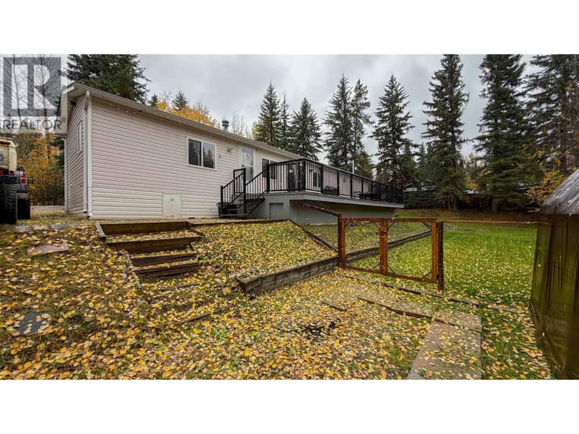 8898 OLD SUMMIT LAKE ROAD, Prince George, photo 2