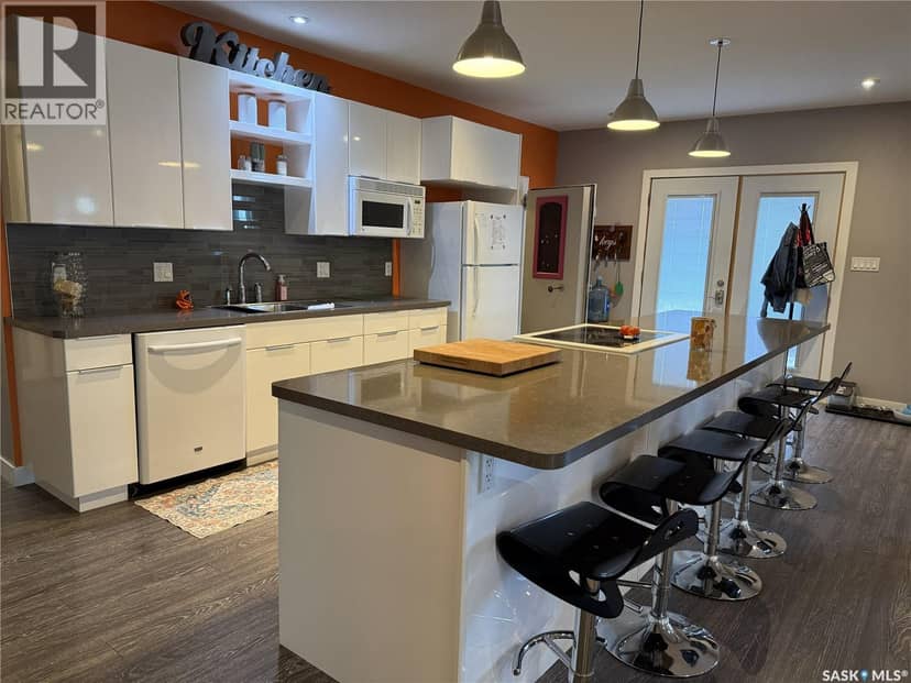 103 Souris STREET — photo 3 of 19