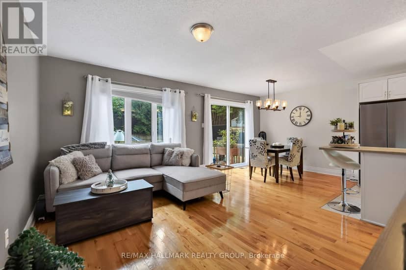 105 Nathalie Street — photo 12 of 27