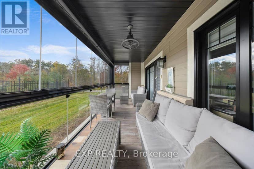 113 - 290 Masters Lane — photo 25 of 33