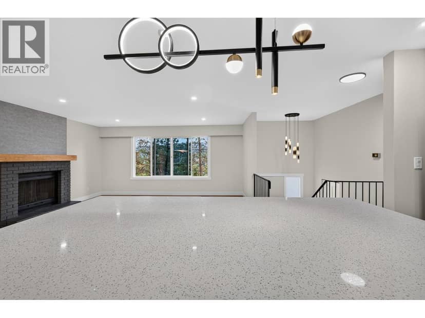 10551 Sherman Drive, Lake Country, photo 6