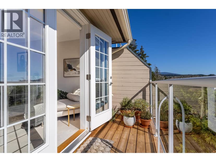 8 5768 MARINE WAY, Sechelt, photo 5