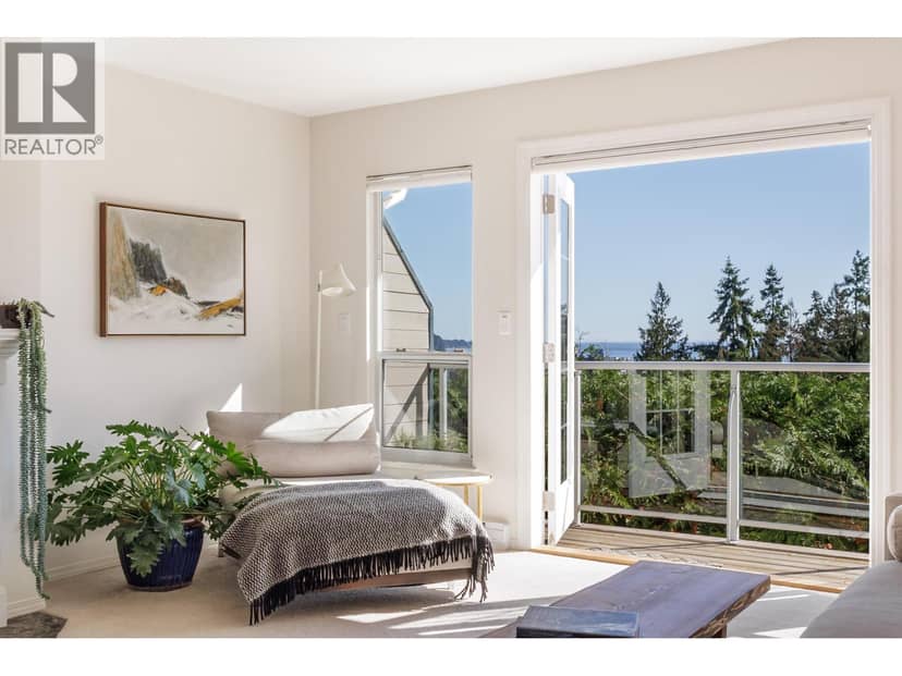 8 5768 MARINE WAY, Sechelt, photo 4